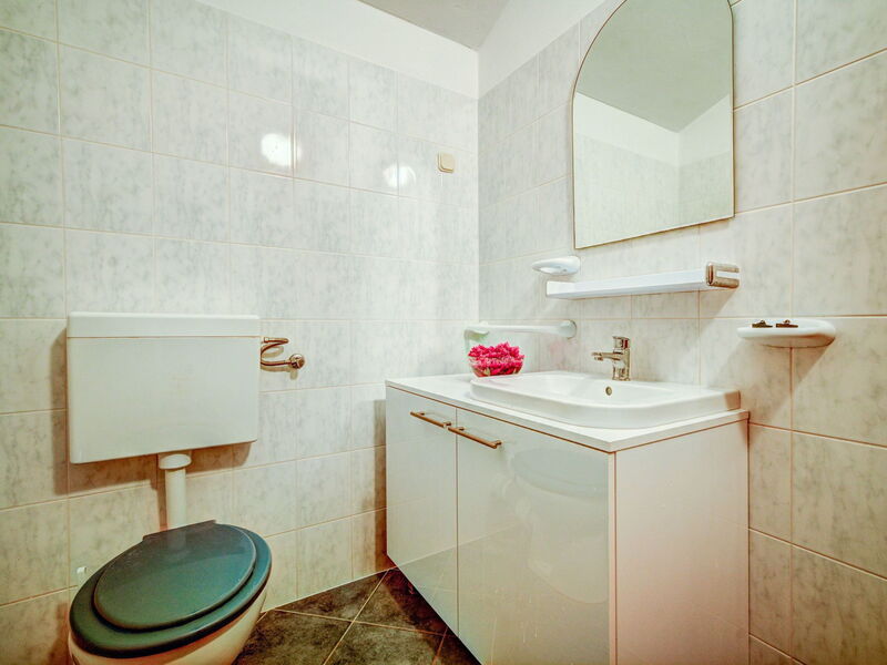 Accommodation:&nbsp;Melandura 110.4