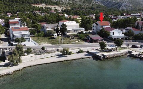 Starigrad-Paklenica 120: Water, Building, Property, Plant, House, Tree, Lake, Landscape, Residential Area, Mountain