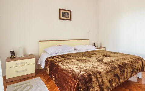 Marija: Furniture, Property, Building, Comfort, Wood, Cabinetry, Textile, Bed Frame, Flooring