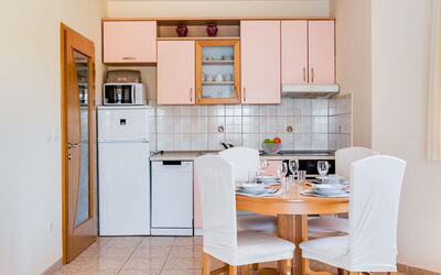 Accommodation:&nbsp;Daria 3 100.3
