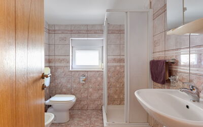 Accommodation:&nbsp;Daria 3 100.3