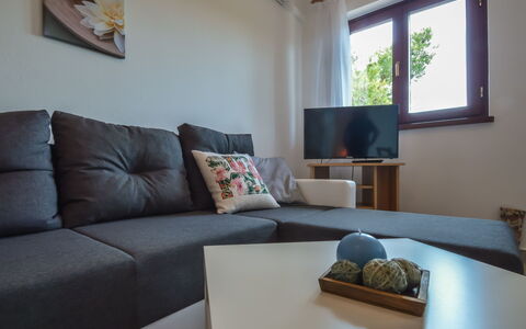 Accommodation:&nbsp;Mara 115.2