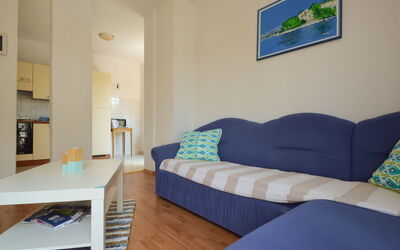Accommodation:&nbsp;Mara 115.1