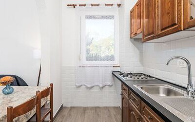Accommodation:&nbsp;Vesela 120.3