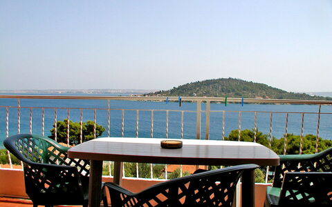 Ugljan Kali 130: Property, Resort, Sea, Vacation, Real Estate, Sky, Ocean, Furniture, Table, Balcony