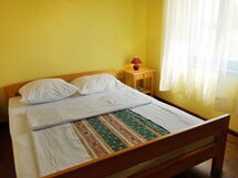 Accommodation:&nbsp;Villa Danica 100.3