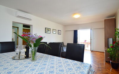Accommodation:&nbsp;Rina 120.1