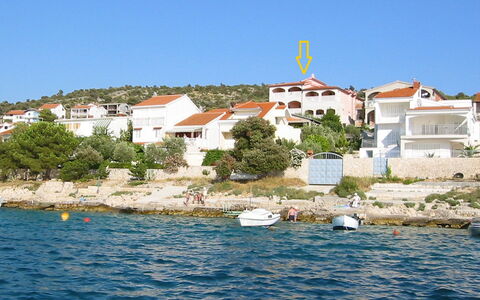Rogoznica Ražanj 510: Water, Sky, Building, Boat, Azure, House, Watercraft, Lake, Coastal And Oceanic Landforms, Body Of Water