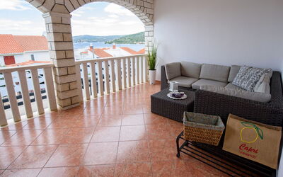 Accommodation:&nbsp;Marina 510.1