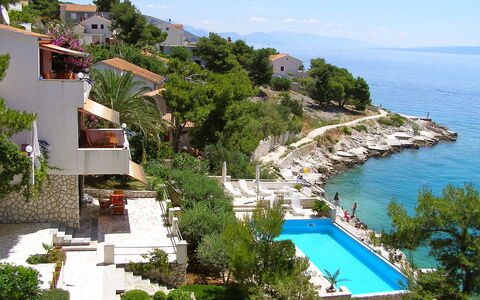 Trogir Okrug Gornji 320: Water, Sky, Building, Plant, Blue, Azure, Tree, Seaside Resort, Vegetation, Urban Design