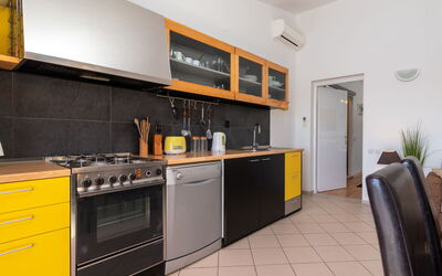 Accommodation:&nbsp;Villa Pinia 320.3