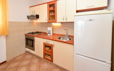 Accommodation:&nbsp;Lucija 340.2