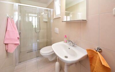 Accommodation:&nbsp;Lucija 340.2