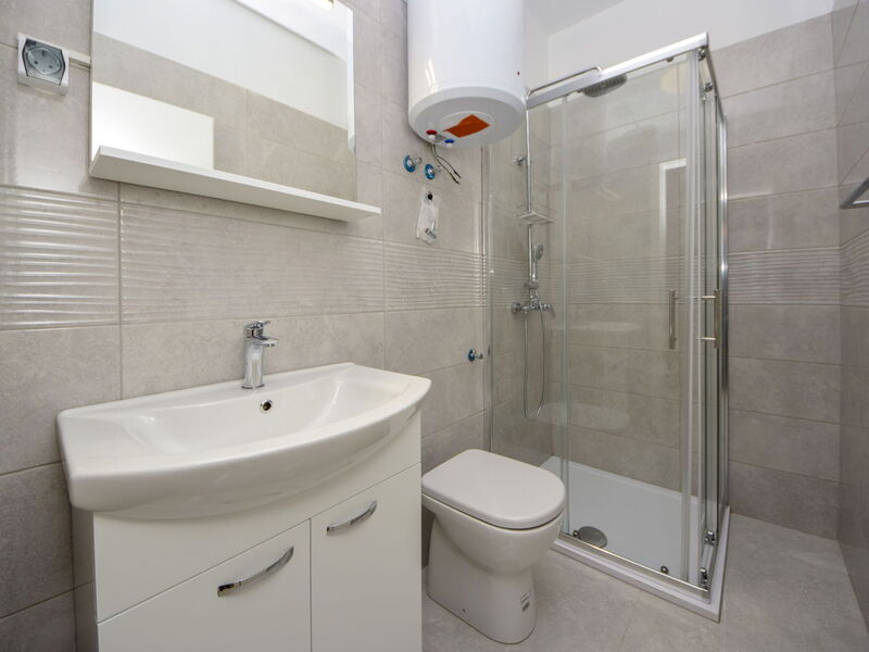 Accommodation:&nbsp;Moreška 100.1