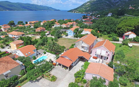 Balota: Water, Sky, Property, Cloud, Building, Blue, Nature, Tree, House, Natural Landscape