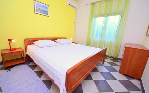 Katica: Bedroom, Bed, Room, Furniture, Bed Sheet, Property, Bed Frame, Floor, Interior Design, Wall