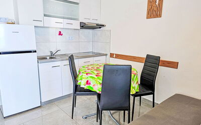 Accommodation:&nbsp;Snježana 100.1