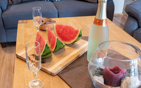 Norddeich 361: Food, Tableware, Table, Fruit, Ingredient, Plant, Bottle, Drink