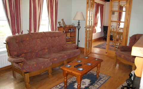 Glenvale Cottage: Furniture, Room, Living Room, Property, Hardwood, Floor, Interior Design, Table, House, Chair