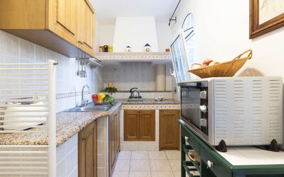 Accommodation:&nbsp;Casetta Rosa 200.5