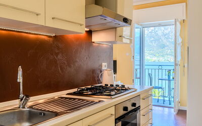 Sole 1.2: Cabinetry, Countertop, Kitchen Appliance, Kitchen Stove, Gas Stove, Kitchen Sink, Cooktop, Building, Kitchen, Home Appliance