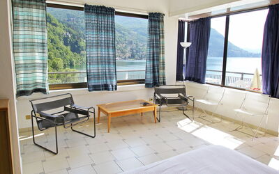 Accommodation:&nbsp;A Superior 100.1