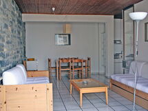 Accommodation:&nbsp;E Superior 100.7