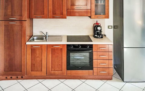 Ville sur Sarre: Kitchen Appliance, Major Appliance, Cabinetry, Wood, Kitchen, Flooring, Furniture, Cupboard, Floor, Interior Design
