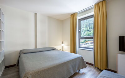 Accommodation:&nbsp;Universo 100.2