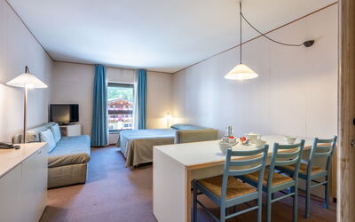 Accommodation:&nbsp;Universo 100.3