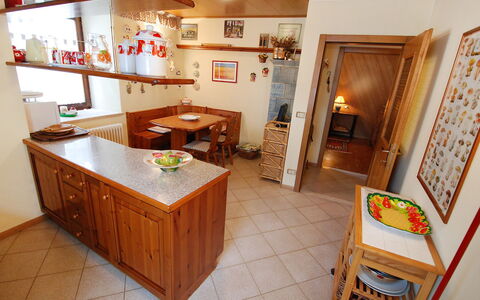 Garibaldi: Room, Property, Building, Furniture, Interior Design, Floor, House, Kitchen, Real Estate, Countertop