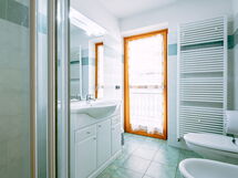 Accommodation:&nbsp;Al Pescatore 200.5