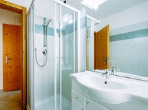 Accommodation:&nbsp;Al Pescatore 200.5