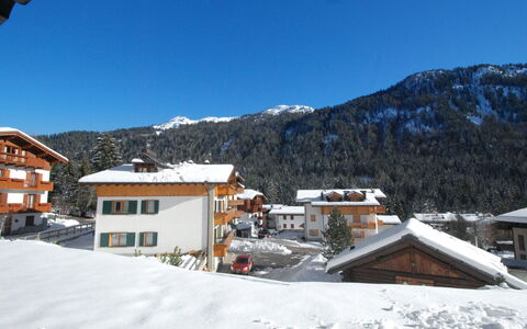 Madonna di Campiglio 1: Winter, Mountainous Landforms, Mountain Range, Property, Slope, House, Town, Home, Roof, Freezing