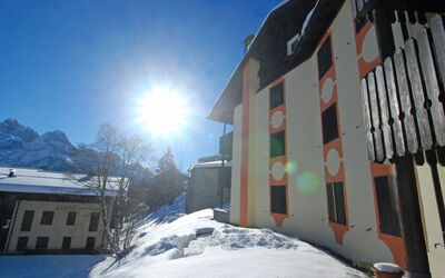 Madonna di Campiglio 1: Winter, Freezing, Building, Slope, House, Snow, Sunlight, Home, Roof, Mountain Range