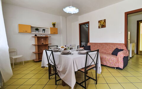 Accommodation:&nbsp;Solmare 350.53