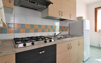 Accommodation:&nbsp;Solmare 350.14