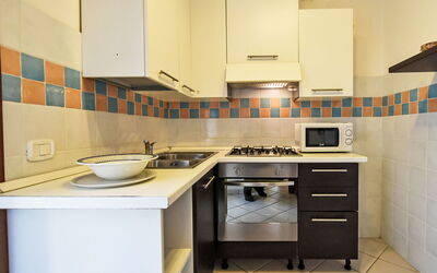 Accommodation:&nbsp;Solmare 350.55