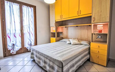 Accommodation:&nbsp;Solmare 350.55