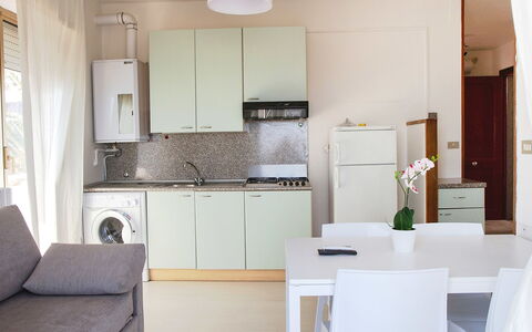 San Benedetto del Tronto 140: Room, Property, Furniture, Interior Design, Kitchen, Building, Floor, Cabinetry, House, Countertop
