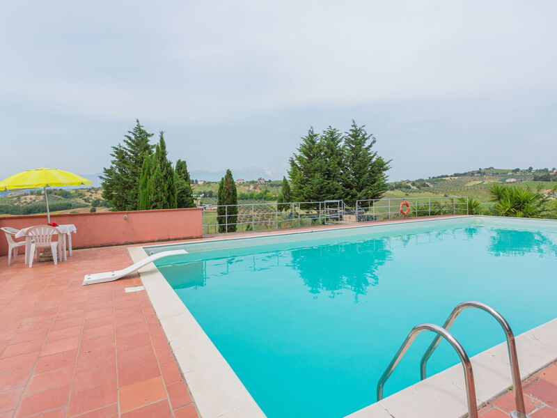 Accommodation:&nbsp;Contrada Brecciano 105.2