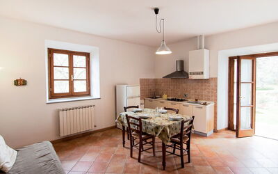 Accommodation:&nbsp;I Tigli 200.1