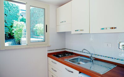 Accommodation:&nbsp;Costa di Kair ed Din 100.3