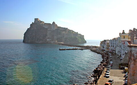 Ischia Ponte 10: Sky, Water, Cloud, Azure, Coastal And Oceanic Landforms, Natural Landscape, Horizon, Building, Summer