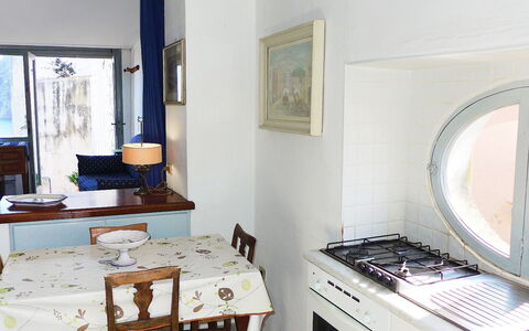 Ischia Ponte 10: Property, Room, Furniture, Interior Design, House, Building, Floor, Real Estate, Table, Kitchen