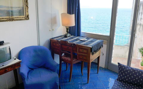 Ischia Ponte 10: Room, Property, Furniture, Building, Real Estate, Table, Interior Design, Suite, House, Floor