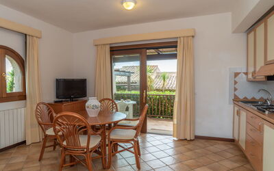 Accommodation:&nbsp;Acacia 2 - Vista Village 200.2