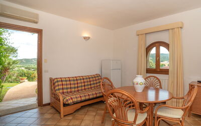 Accommodation:&nbsp;Acacia 2 - Vista Village 200.2