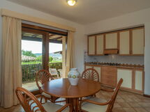 Accommodation:&nbsp;Acacia 2 - Vista Village 200.2