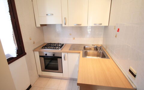 Costa Rei 180: Cabinetry, Kitchen Sink, Countertop, Sink, Kitchen Appliance, Refrigerator, Kitchen, Home Appliance, Kitchen Stove, Gas Stove